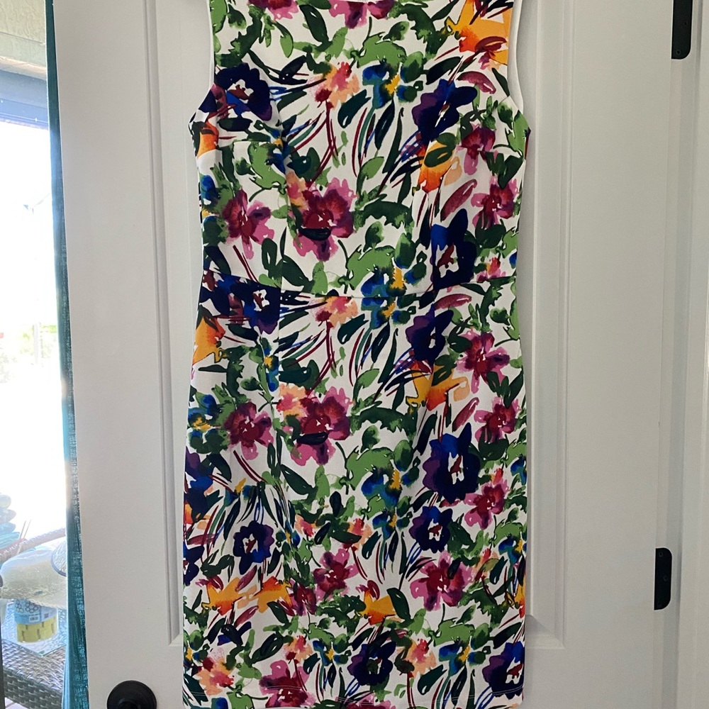 Lovely floral shift dress